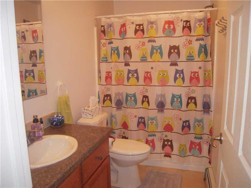 61 Lunt Road Falmouth, ME 04105 - Photo 10 of 16 Bathroom.