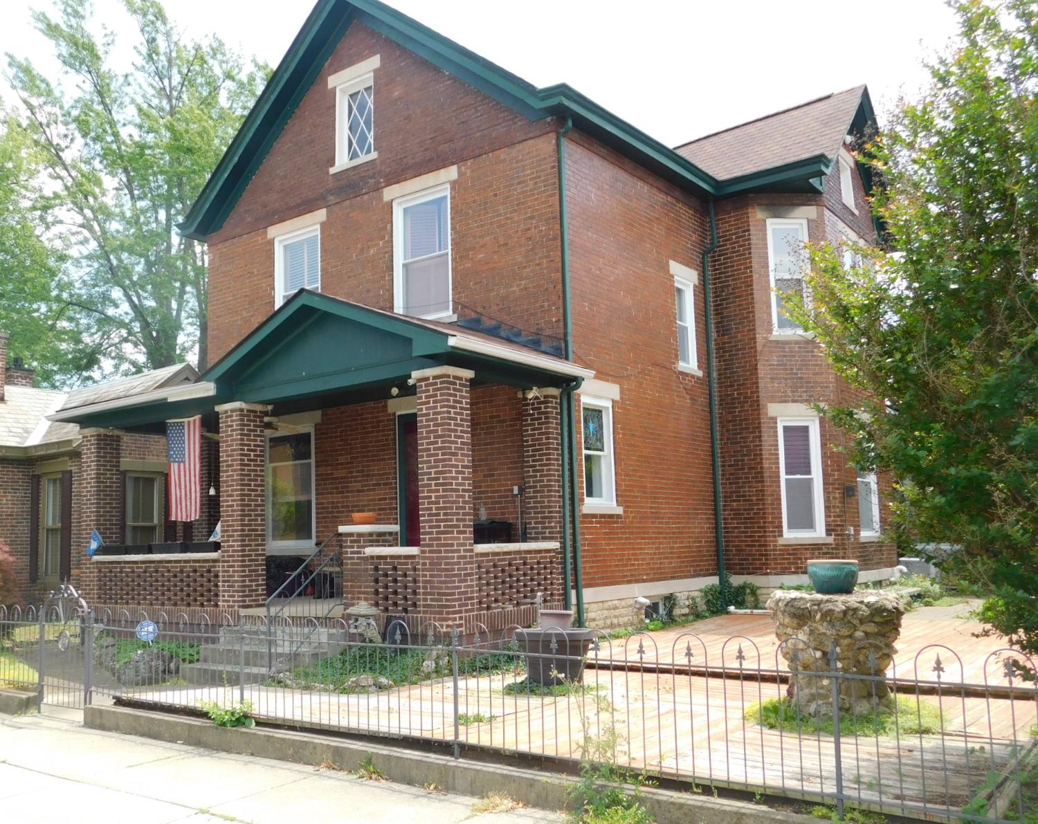 322 East 2nd Street Madison, IN 47250 - Photo 2 of 54
