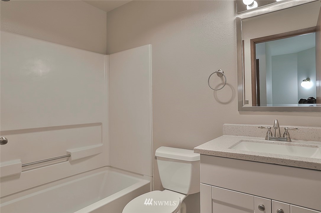 18910 Bothell Everett Highway, Unit D1 Bothell, WA 98012 - Photo 16 of 23 Gallery Image 16