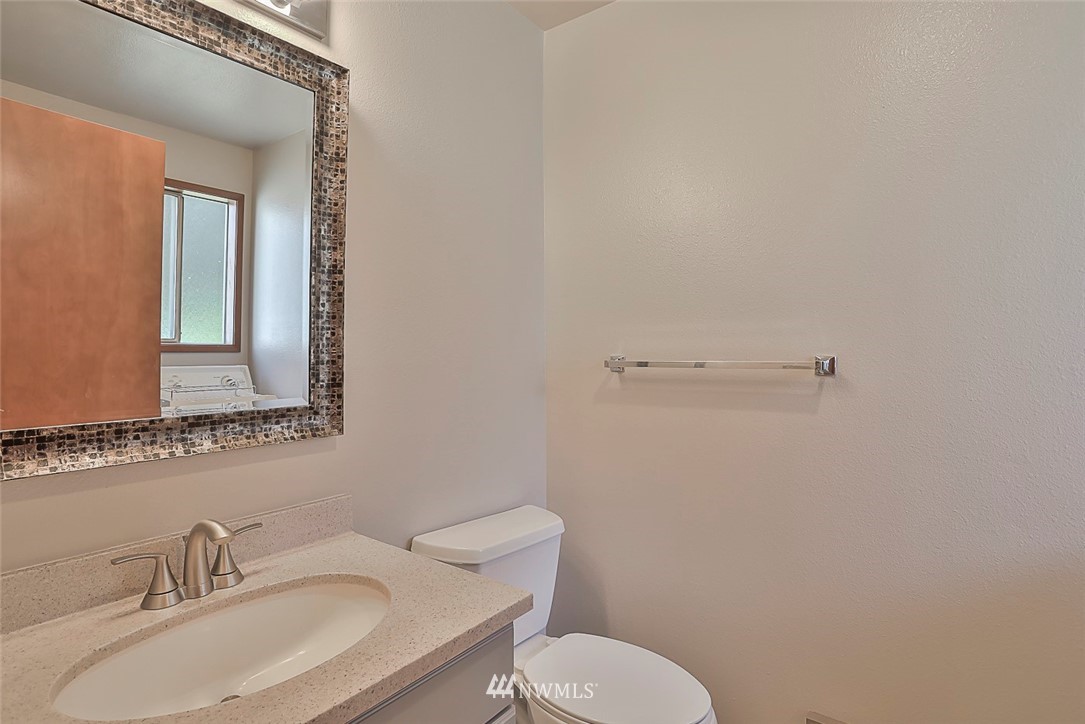18910 Bothell Everett Highway, Unit D1 Bothell, WA 98012 - Photo 22 of 23 Gallery Image 22