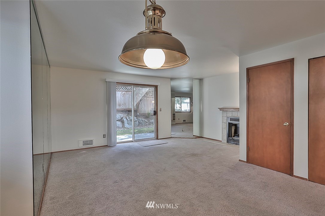 18910 Bothell Everett Highway, Unit D1 Bothell, WA 98012 - Photo 6 of 23 Gallery Image 6