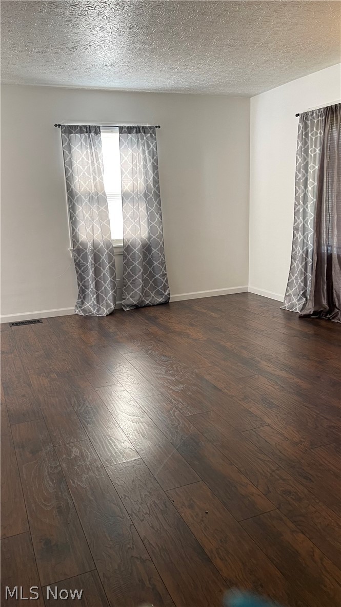 672 Reed Avenue Akron, OH 44306 - Photo 6 of 20 Gallery Image 6
