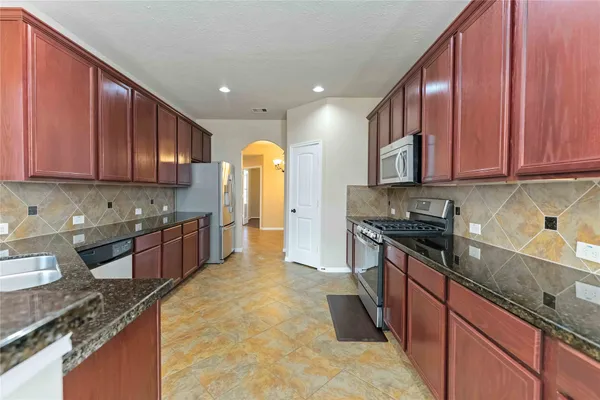 $3,125 | 2814 Palm Harbour Drive, Missouri City, TX 77459