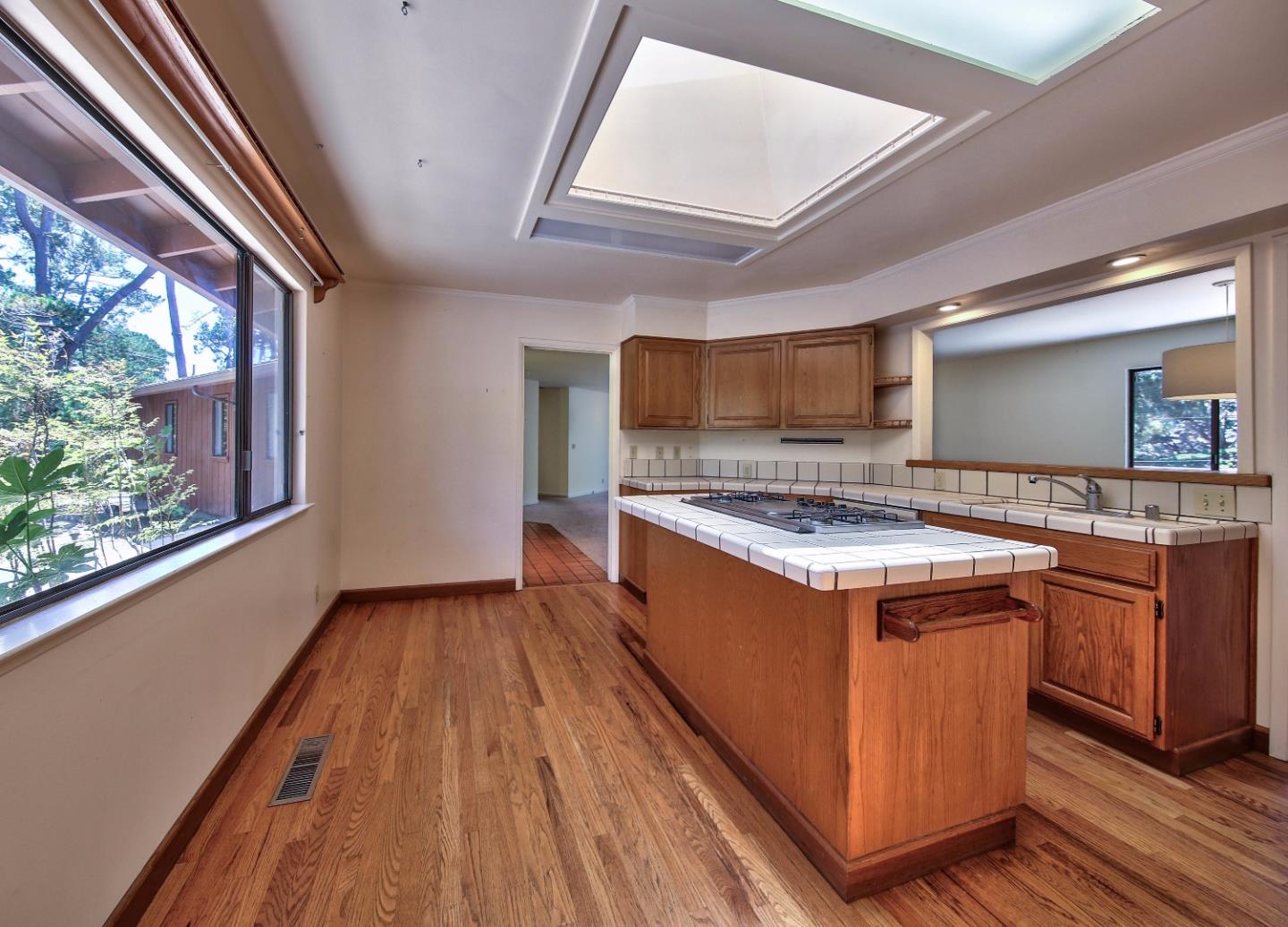 4196 Crest Road Pebble Beach, CA 93953 - Photo 9 of 26 Gallery Image 9