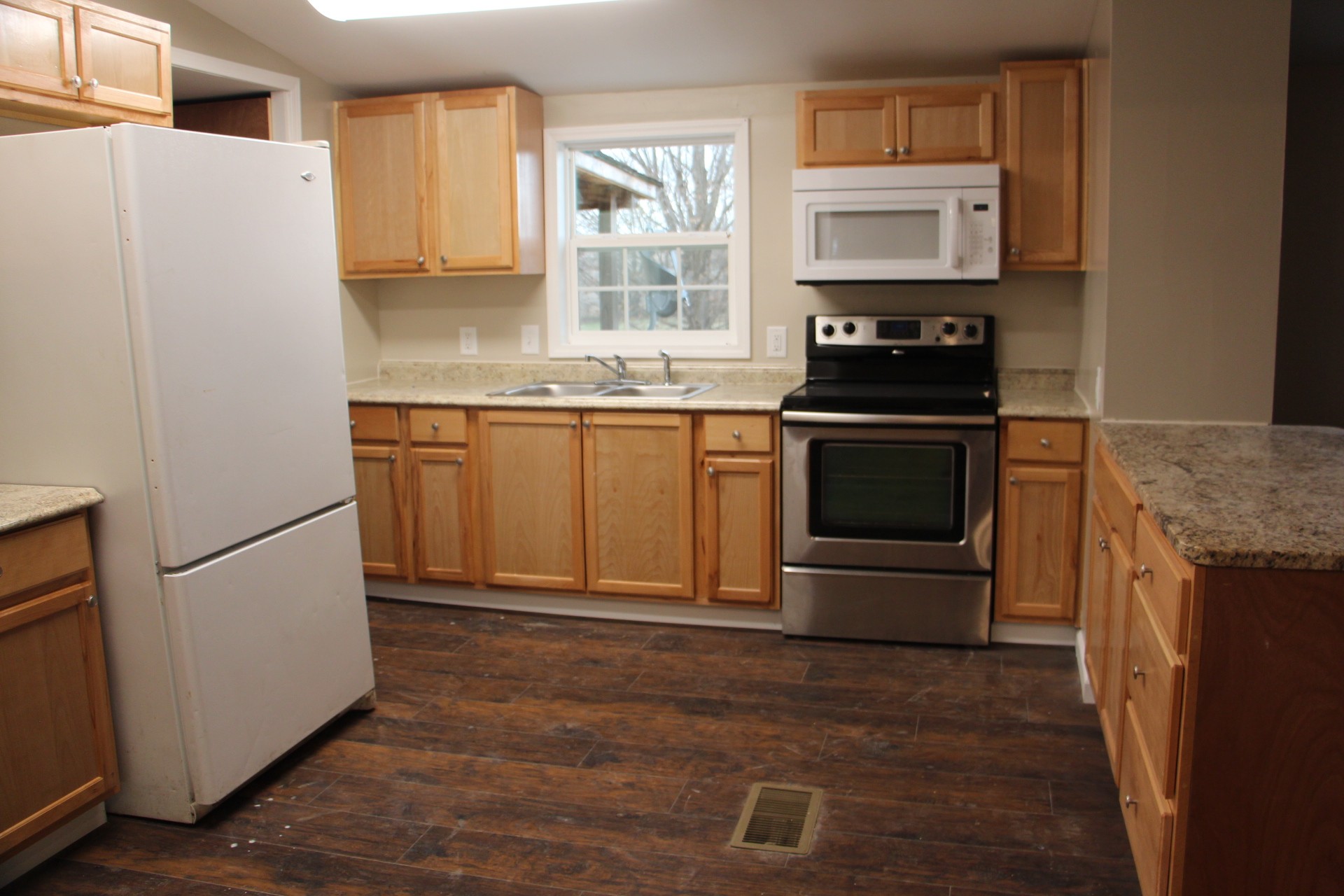 5929 H B Lee Road Springfield, TN 37172 - Photo 6 of 45
