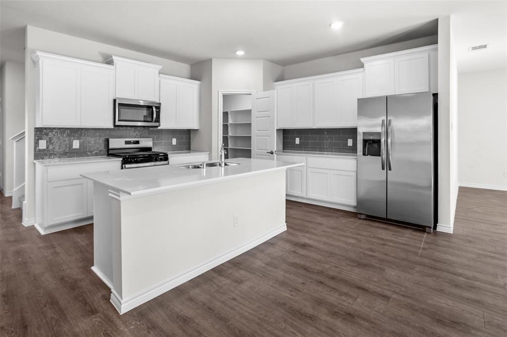 1307 Rusted Rail Drive Princeton, TX 75407 - Photo 4 of 21