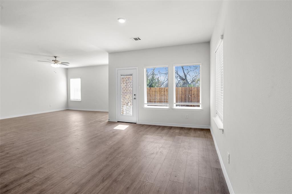 1307 Rusted Rail Drive Princeton, TX 75407 - Photo 7 of 21