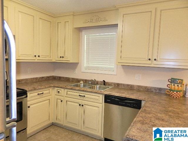 16387 Chase Circle Ralph, AL 35480 - Photo 2 of 30