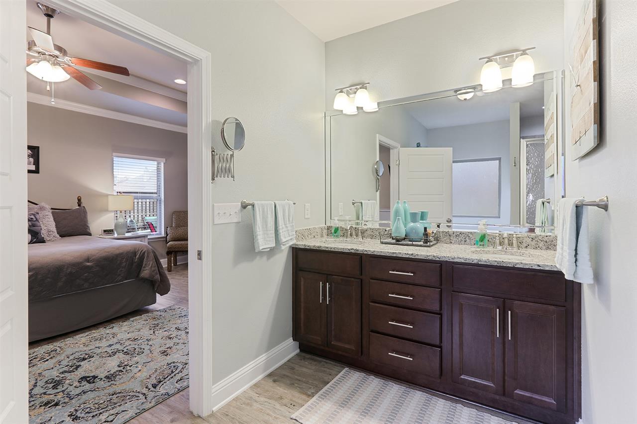 19103 Tralee Court Foley, AL 36535 - Photo 8 of 13 Master bath