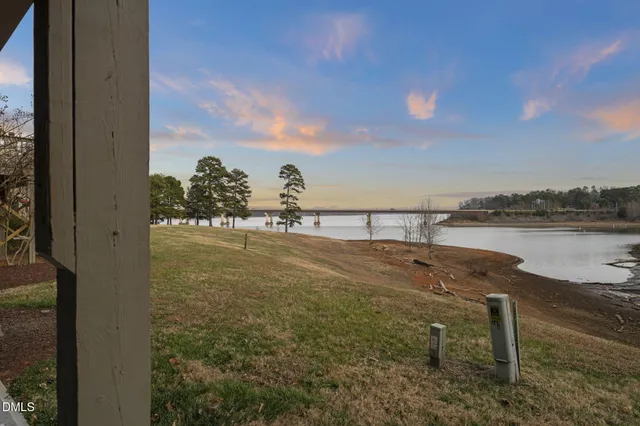 $400,000 | 12 The Moorings, Unit 12, Clarksville, VA 23927