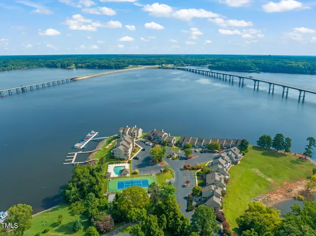 $400,000 | 12 The Moorings, Unit 12, Clarksville, VA 23927