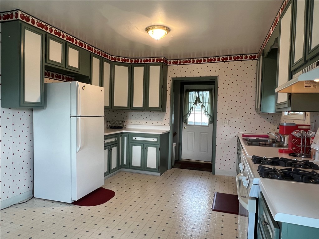 302 Gardner Road Horseheads, NY 14845 - Photo 8 of 22