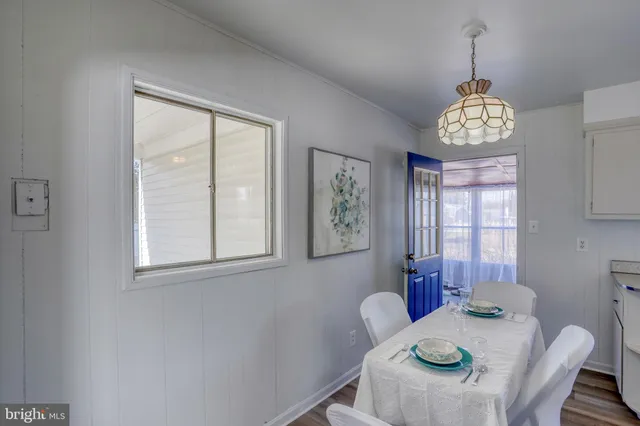 $250,000 | 7 Steele Road, Dover, DE 19901