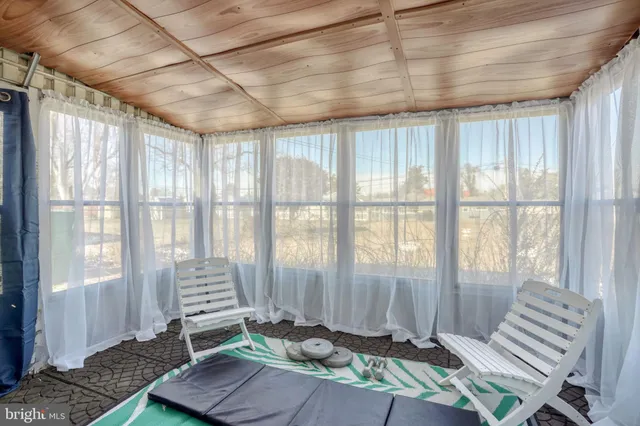 $250,000 | 7 Steele Road, Dover, DE 19901