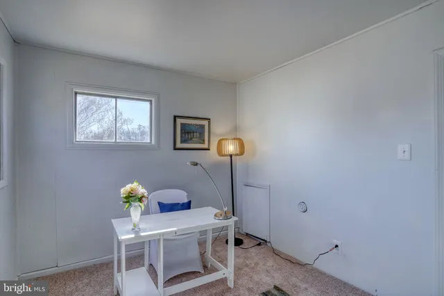 $250,000 | 7 Steele Road, Dover, DE 19901