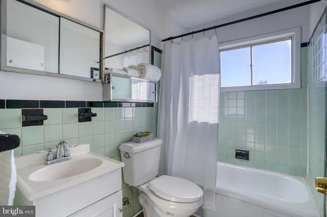 $250,000 | 7 Steele Road, Dover, DE 19901