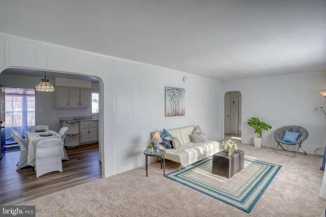 $250,000 | 7 Steele Road, Dover, DE 19901