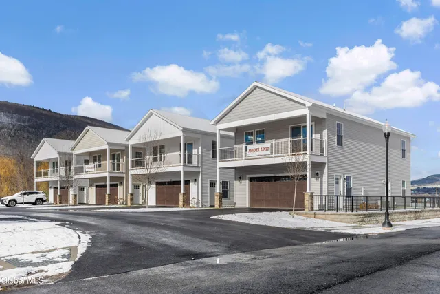 $2,160,000 | 130 Marjorie Lane, Middleburgh, NY 12122