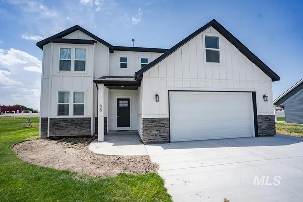 $419,900 | 629 Manning Circle, Paul, ID 83347