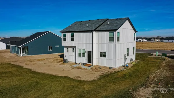 $419,500 | 629 Manning Circle, Paul, ID 83347