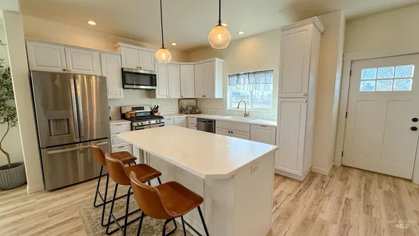 $419,500 | 629 Manning Circle, Paul, ID 83347