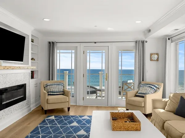 $849,900 | 21 Atlantic Avenue, Unit 5, Salisbury, MA 01952