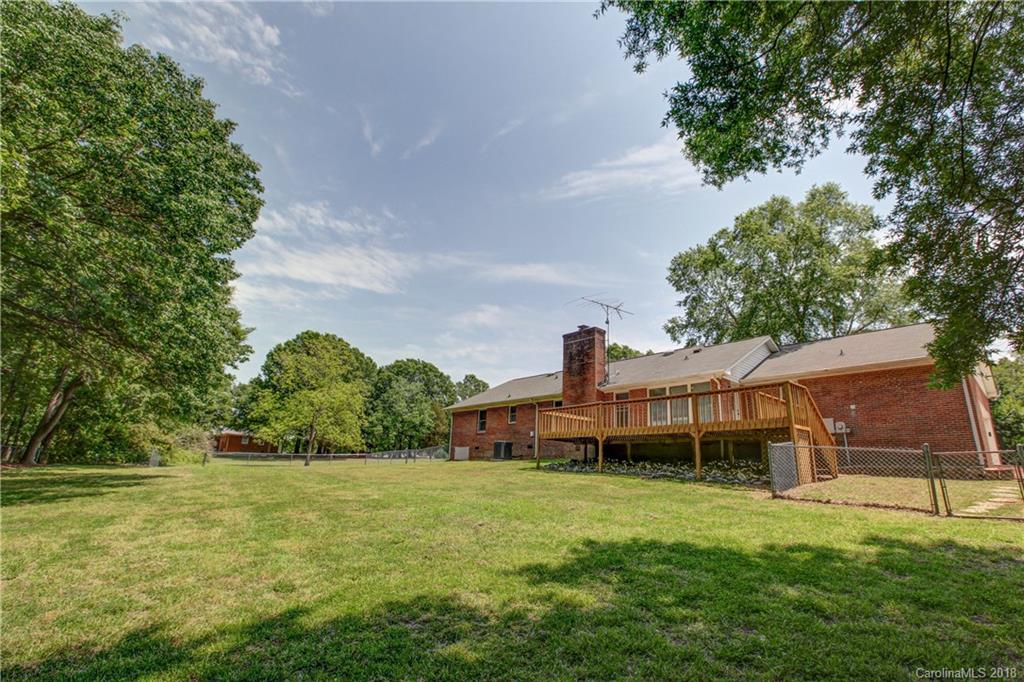 2802 Faulks Church Road Wingate, NC 28174 - Photo 12 of 36 Gallery Image 12