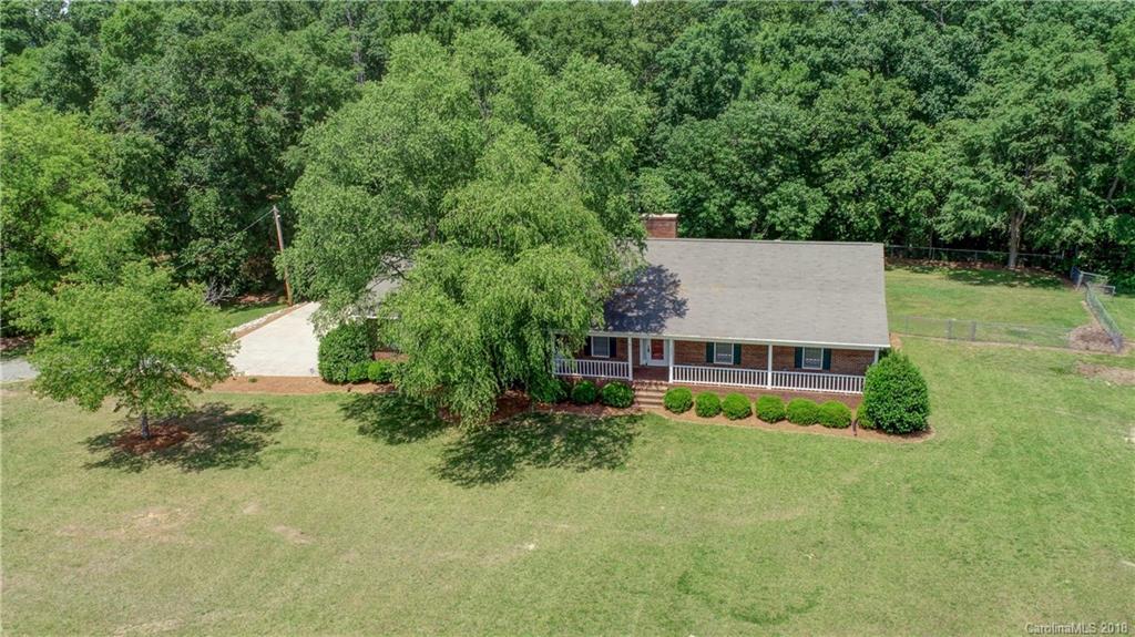 2802 Faulks Church Road Wingate, NC 28174 - Photo 4 of 36 Gallery Image 4