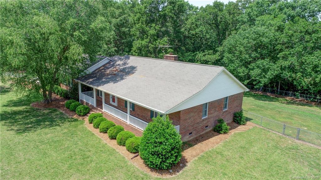 2802 Faulks Church Road Wingate, NC 28174 - Photo 5 of 36 Gallery Image 5