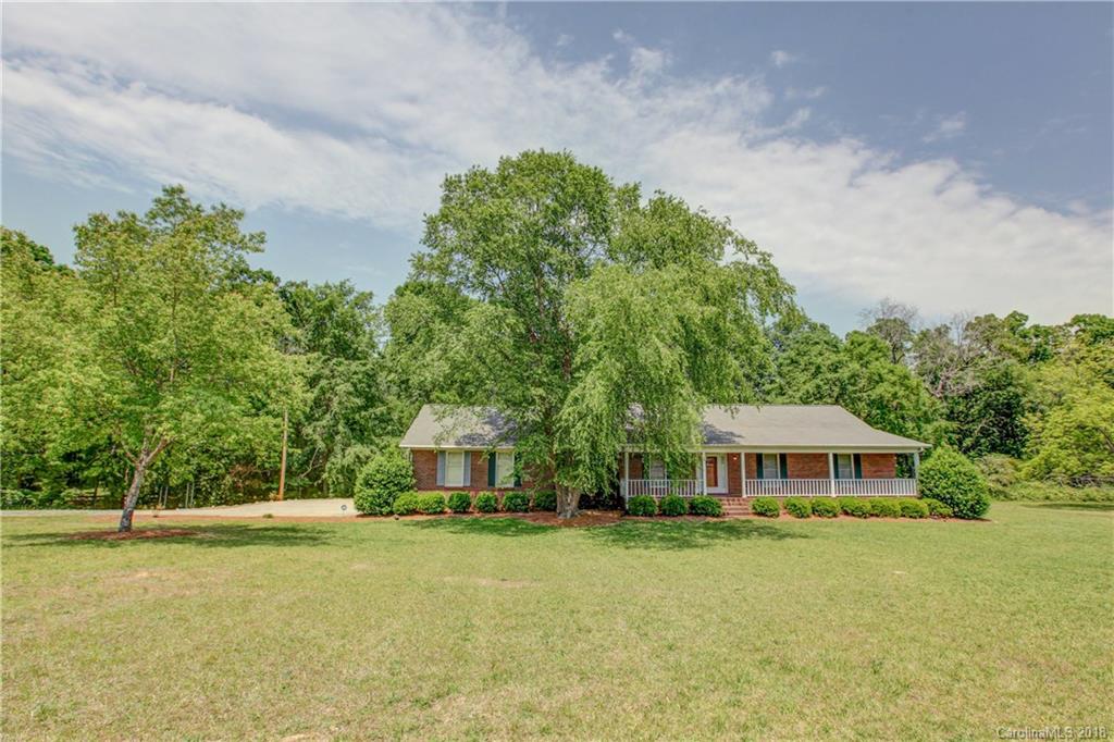 2802 Faulks Church Road Wingate, NC 28174 - Photo 6 of 36 Gallery Image 6