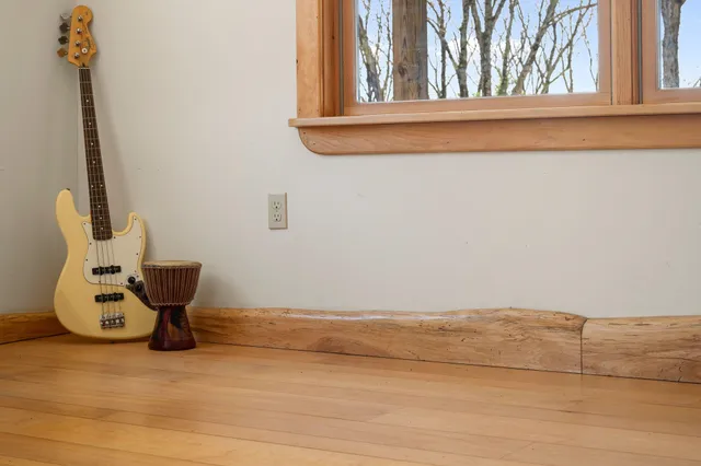 $895,000 | 266 Ursa Ridge Road, Brattleboro, VT 05301