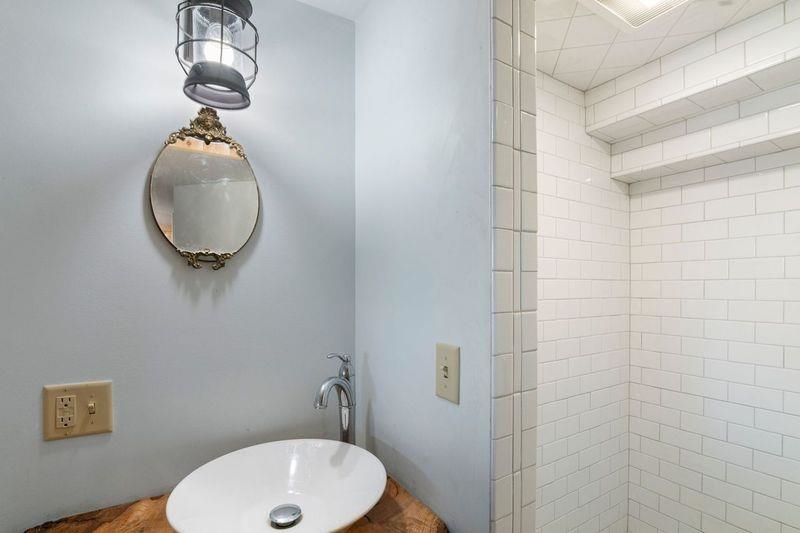 266 Ursa Ridge Road Brattleboro, VT 05301 - Photo 40 of 60