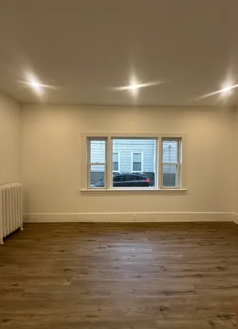 $3,000 | 62 West 6th Street, Unit 1, Lowell, MA 01850