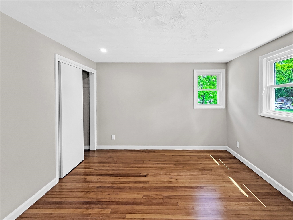 6 Anthony Road Tewksbury, MA 01876 - Photo 19 of 35 Gallery Image 19