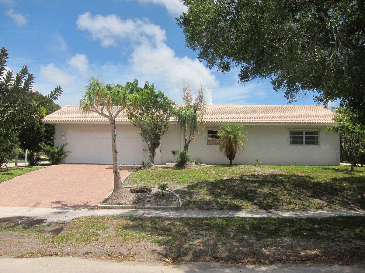 1598 Southwest 8th Street Boca Raton, FL 33486 - Photo 9 of 9 Side