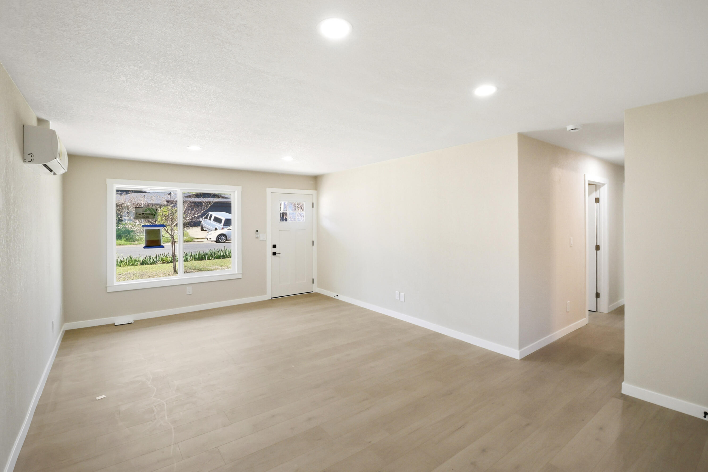 4525 Enchanted Way Redding, CA 96001 - Photo 13 of 30 8-03