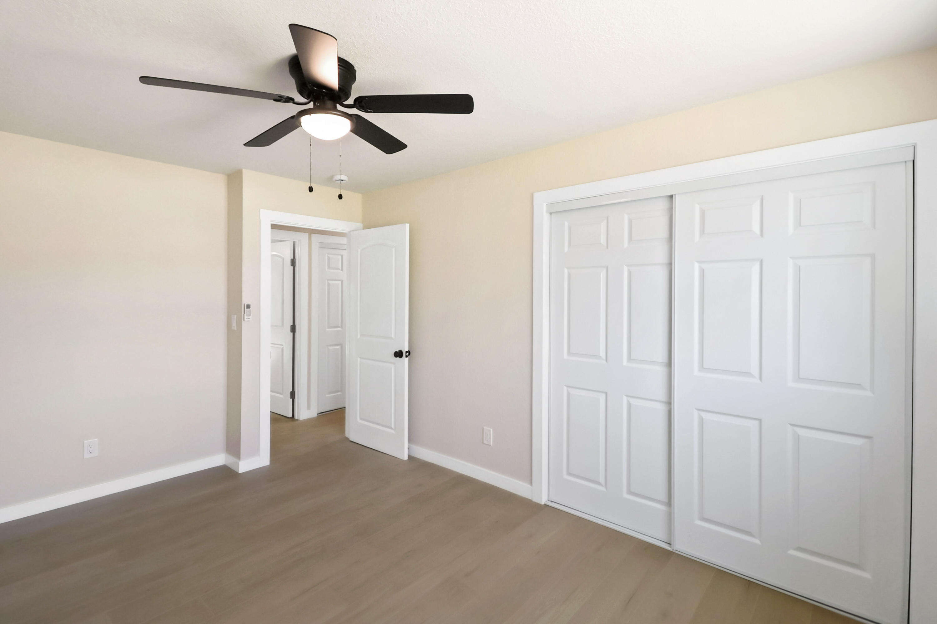 4525 Enchanted Way Redding, CA 96001 - Photo 16 of 30 19-02 (2)