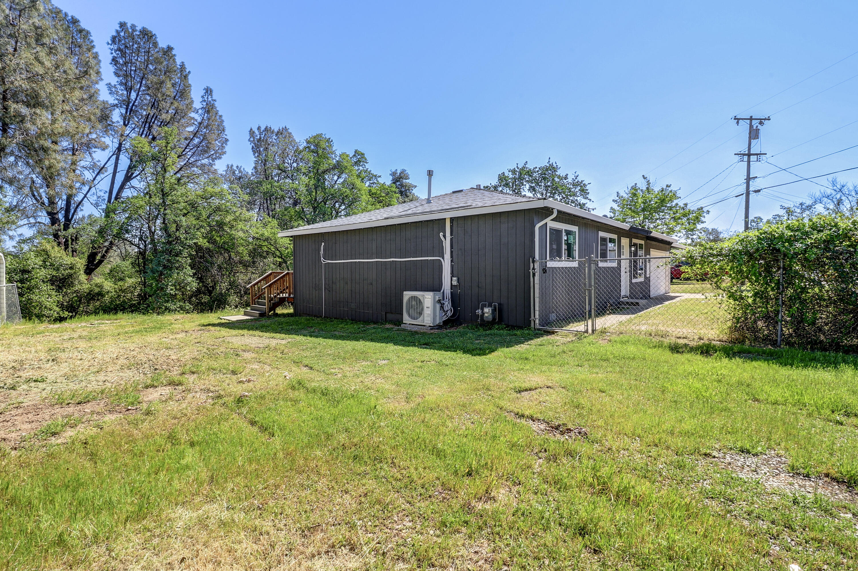 4525 Enchanted Way Redding, CA 96001 - Photo 28 of 30 28-IMG_1740_1_2_3_4