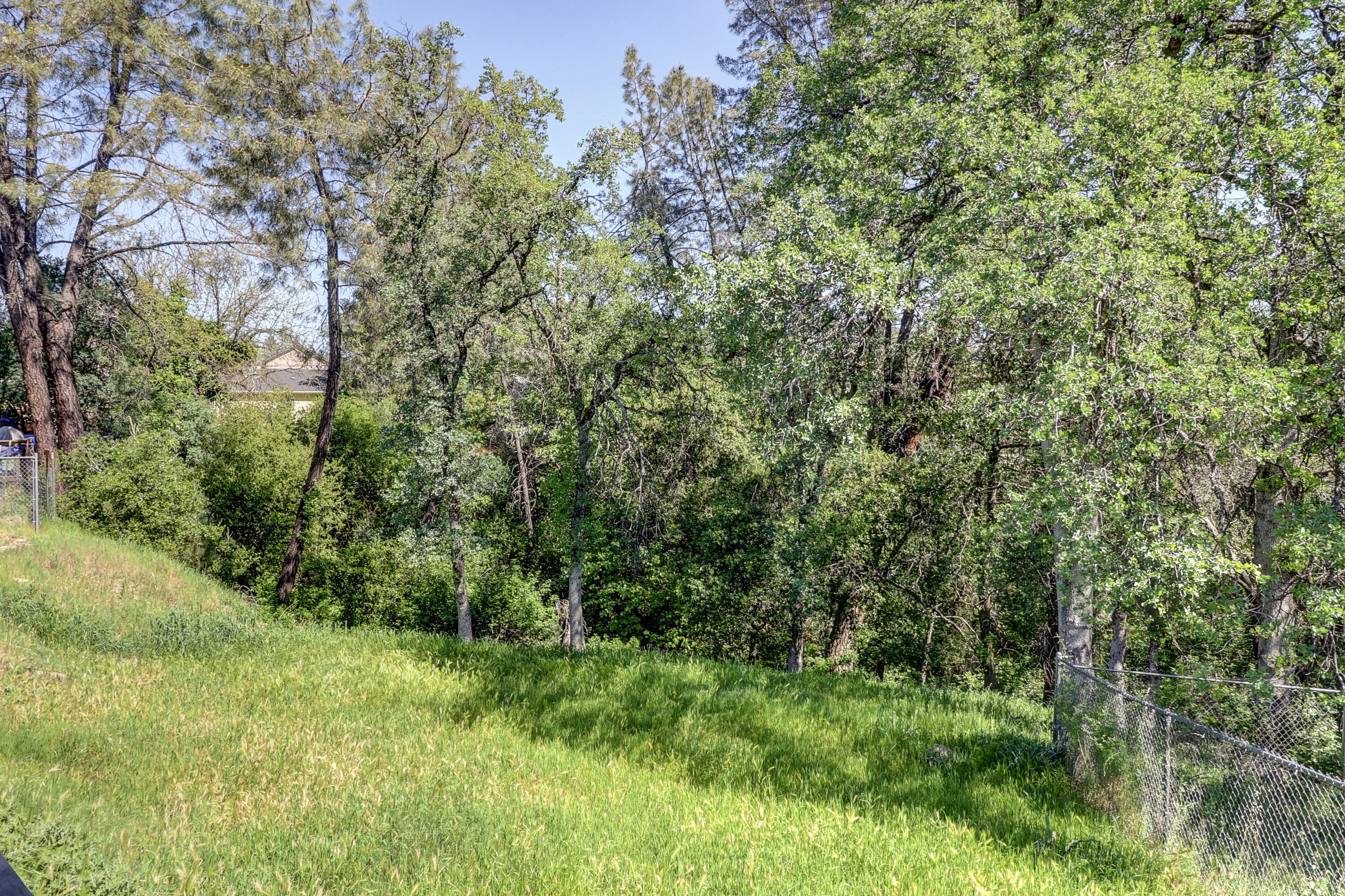 4525 Enchanted Way Redding, CA 96001 - Photo 30 of 30 29-IMG_1725_6_7_8_9