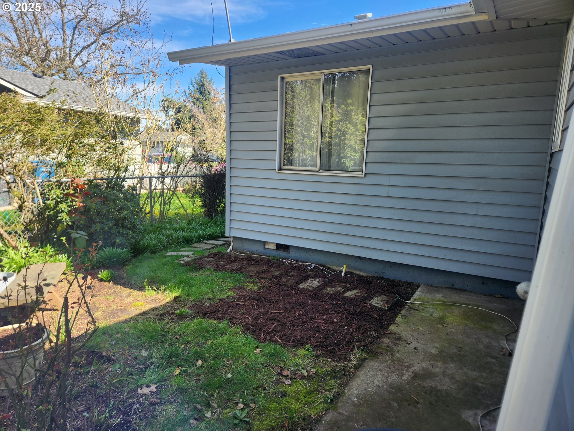 2207 Oregon Court Woodburn, OR 97071 - Photo 18 of 27