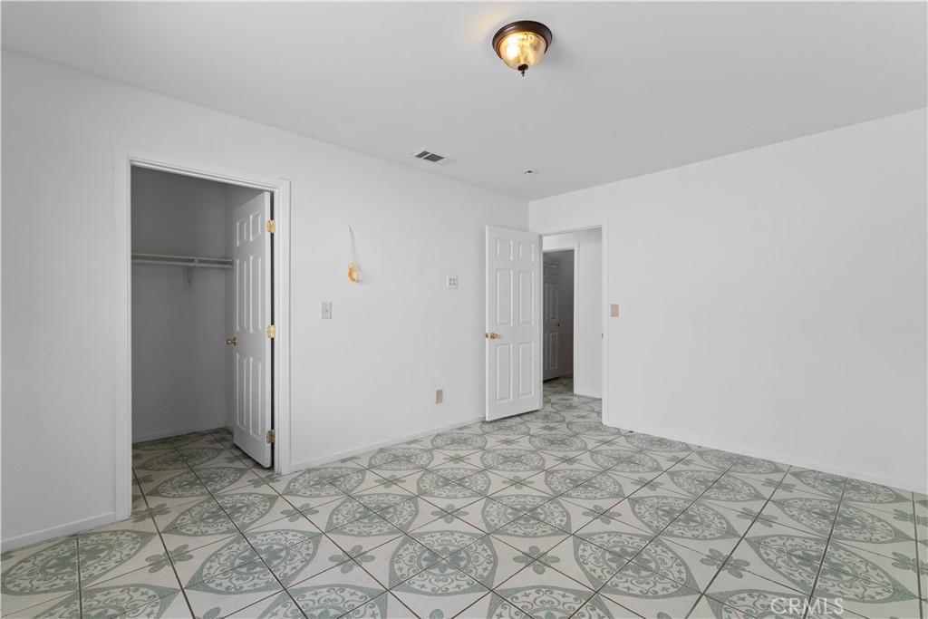 217 East 5th Street Perris, CA 92570 - Photo 11 of 44