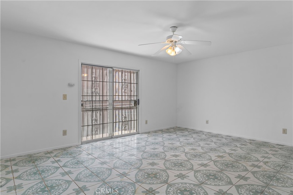 217 East 5th Street Perris, CA 92570 - Photo 20 of 44
