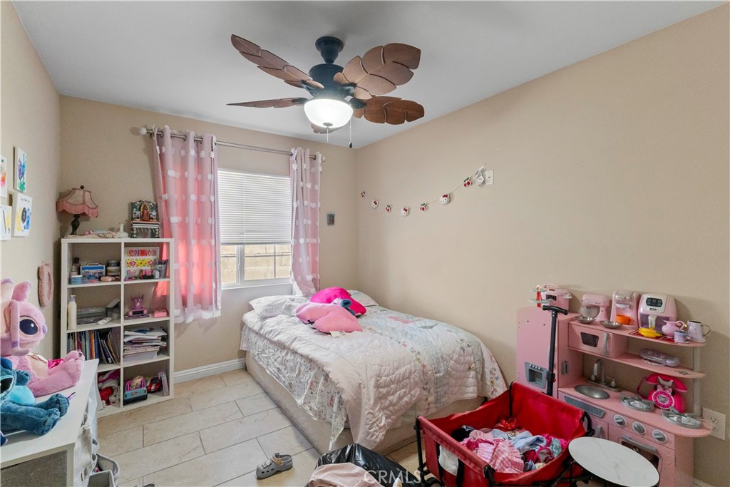 217 East 5th Street Perris, CA 92570 - Photo 42 of 44