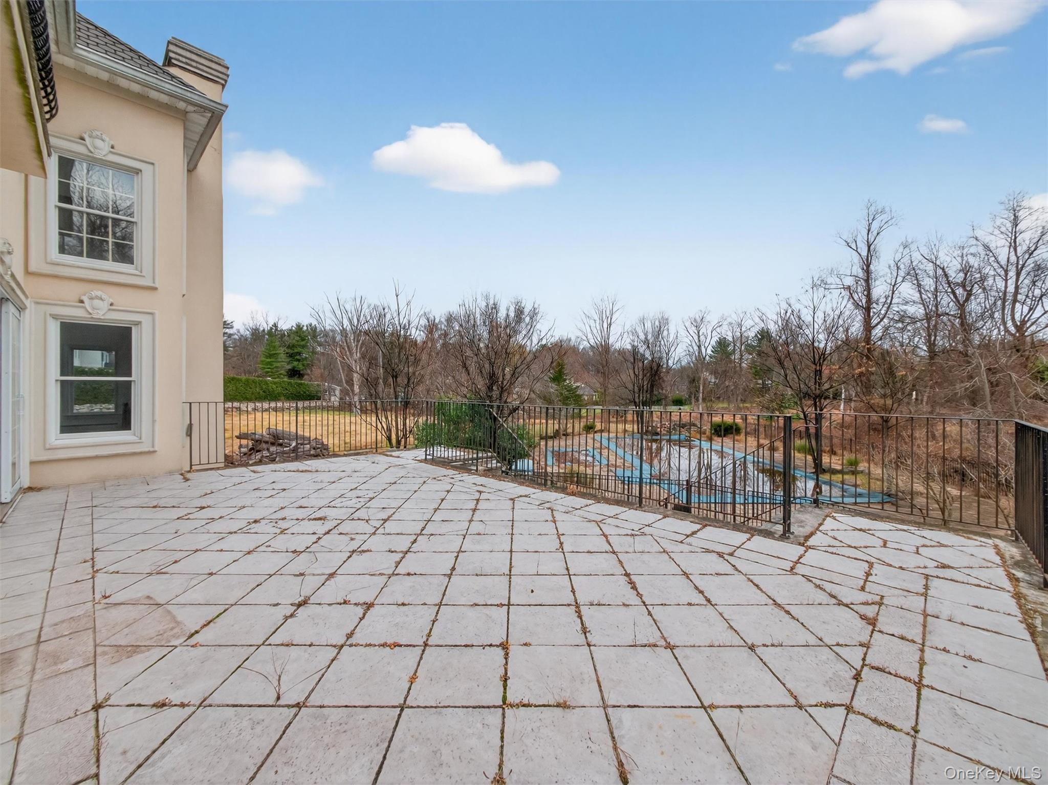 120 East Willow Tree Road Spring Valley, NY 10977 - Photo 39 of 49 View of patio / terrace