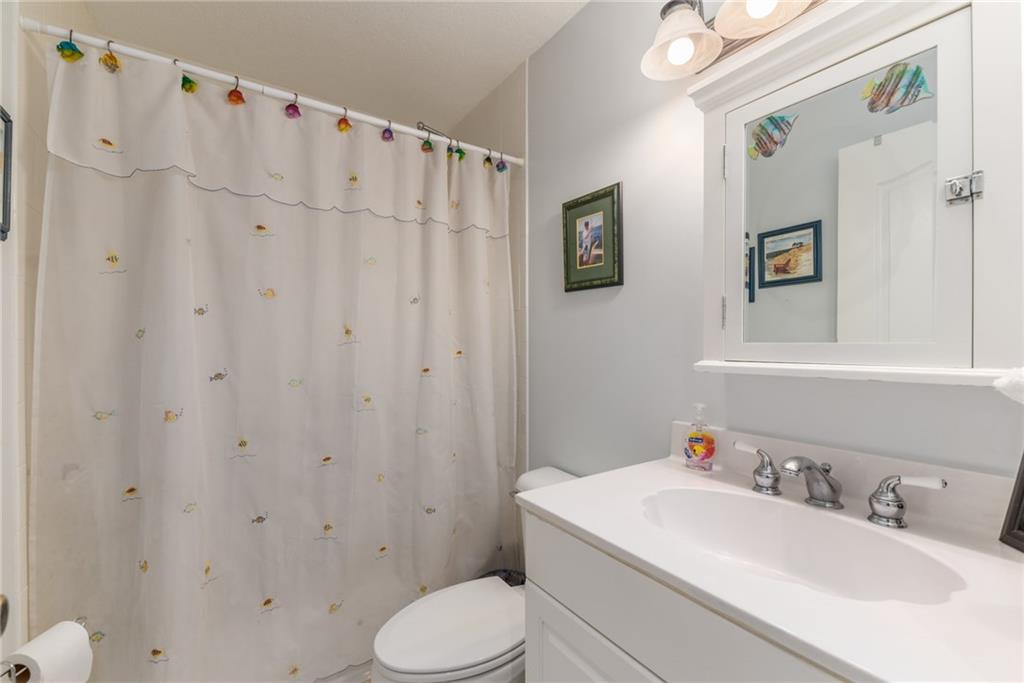 4239 Southeast Robertson Road Stuart, FL 34997 - Photo 15 of 20