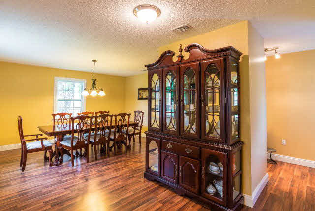 509 Linda Court Foley, AL 36535 - Photo 6 of 28 Dining Room