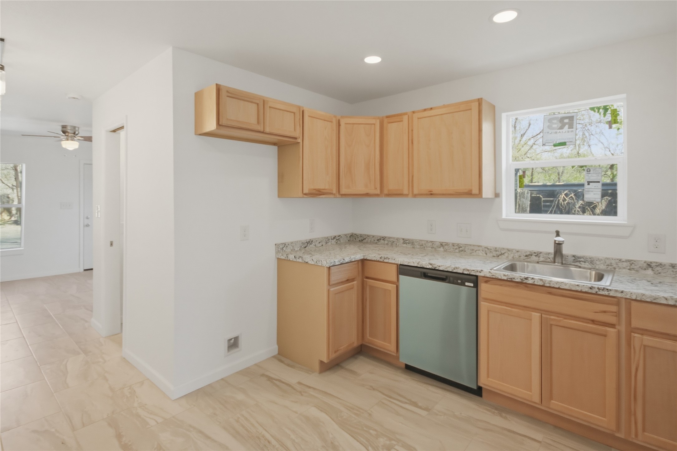 3516 Orange Street Houston, TX 77020 - Photo 13 of 28