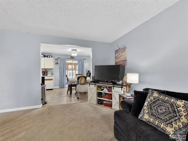 $244,900 | 7302 Carriwood Drive, Cedar Hill, MO 63016