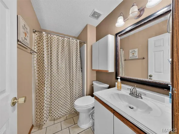 $244,900 | 7302 Carriwood Drive, Cedar Hill, MO 63016