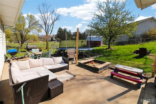 $244,900 | 7302 Carriwood Drive, Cedar Hill, MO 63016